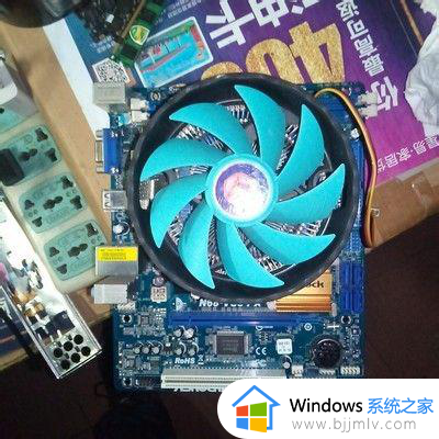 电脑开机不了键盘灯不亮怎么回事_键盘灯不亮电脑开不了机如何解决